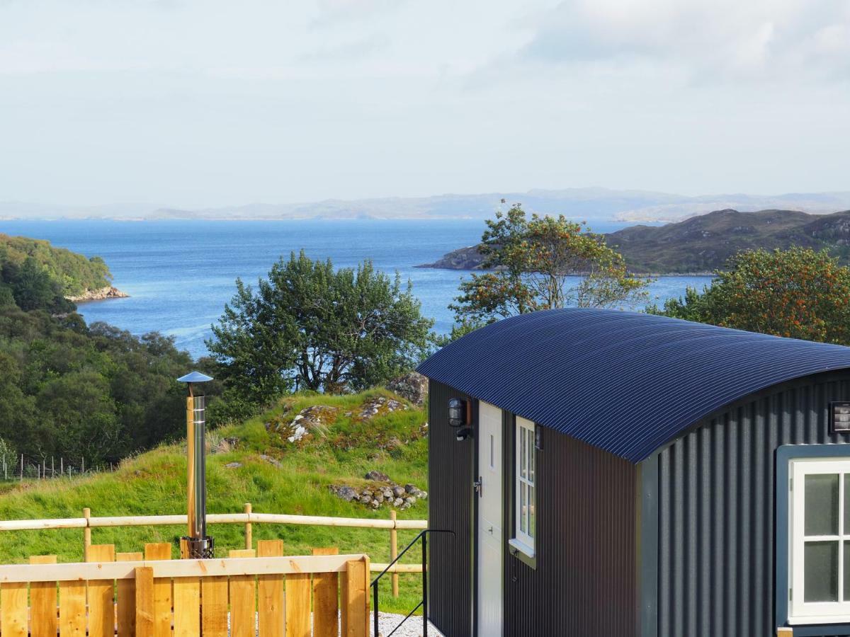 Vila West Coast Hideaways Nedd Exteriér fotografie